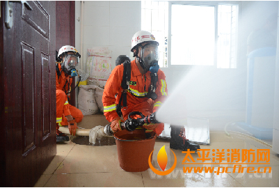 龙岩一亏水处理间化学品泄漏