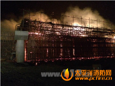 乌鲁木齐在建桥梁起火