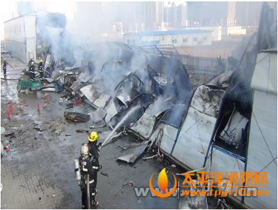 呼和浩特在建工地彩钢房起火