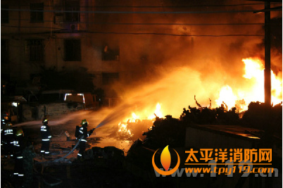 丽水一报废汽车回收站大火