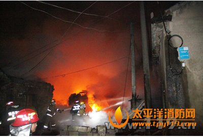 绍兴毛纺织厂房大火