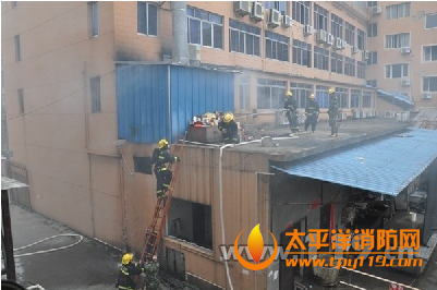 丽水一酒店厨房起火