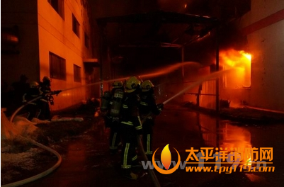 杭州下沙电子厂发生火灾