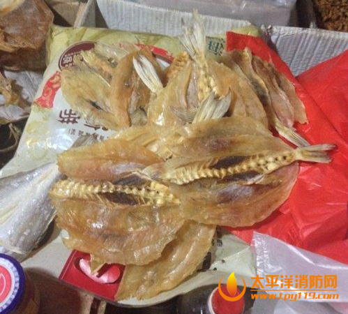 连江一家四口吃河豚中毒,2人病情较重