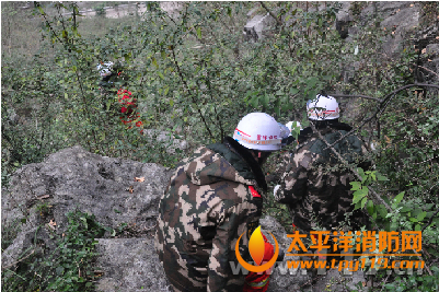 重庆雪玉洞景区情侣被困16小时