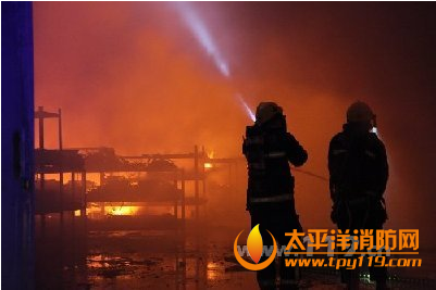 湖州一管道公司生产车间起火