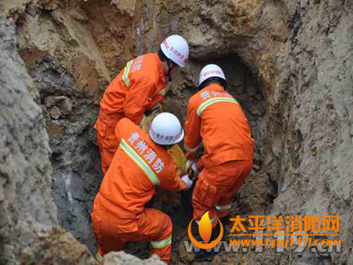 贵州六枝一建筑工地塌方1人被埋