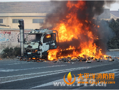 常州市一货车自燃,损失近5万多元