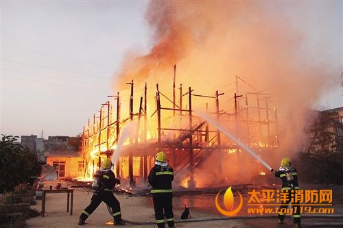 南宁市一天两起爆炸事故致6死伤