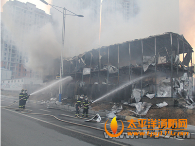 十堰一在建工地民工宿舍起火