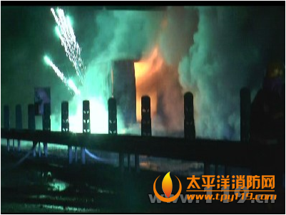 承德市绕城高速一货车起火