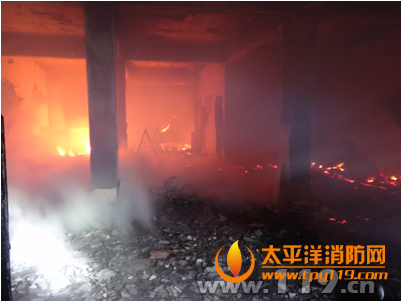 徐州市一家具厂大火,疑为人为纵火