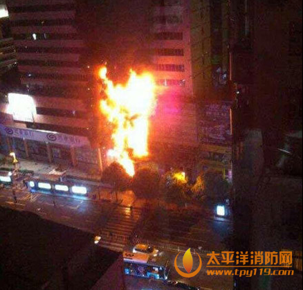 深圳罗湖区一桑拿中心起火