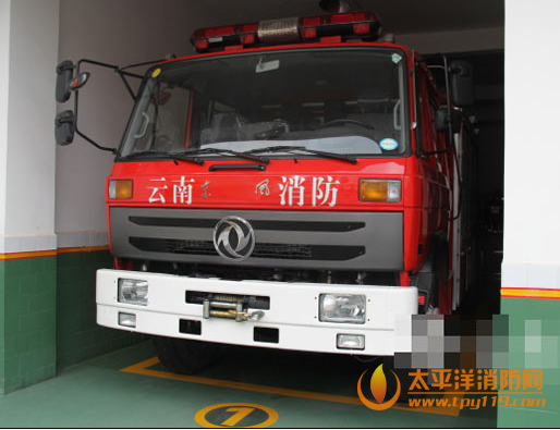 云南曲靖政府出资111万购置消防车