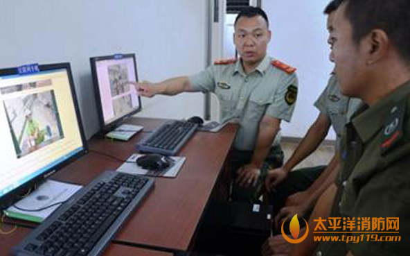 上海消防组织官兵参与感动十大人物评选活动
