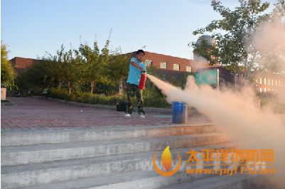 新疆乌苏消防对中学生开展消防知识培训